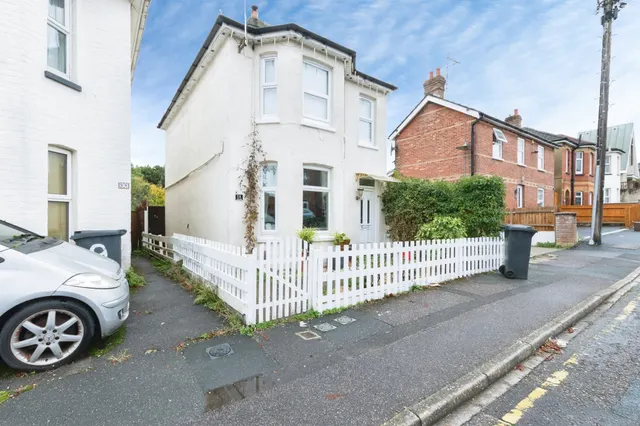 Luther Road, Bournemouth, BH9, photo 1