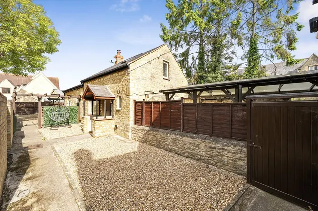 Chase Park Road, Yardley Hastings, NN7, photo 3