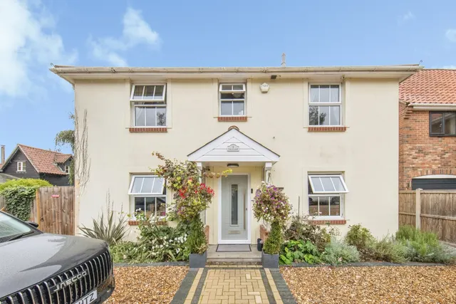 Station Road, Ardleigh, CO7, photo 1