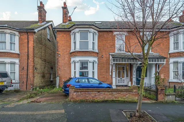 The Avenue, Gravesend, DA11, photo 1