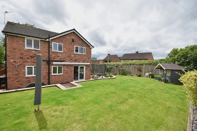 Box Tree Mews, Macclesfield, photo 2