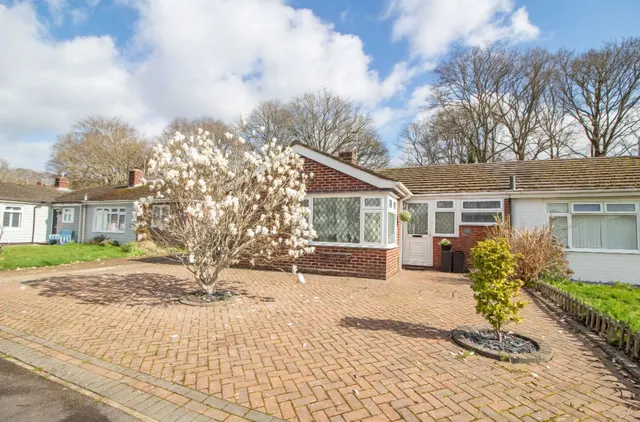 Inhurst Avenue, Waterlooville, PO7 7QS, photo 1