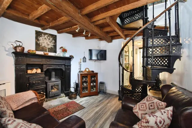 Photo 2 — Hilton Lane, Knaresborough, North Yorkshire, HG5