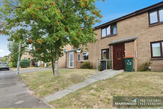 Collingwood Avenue, Newport, NP19, photo 2