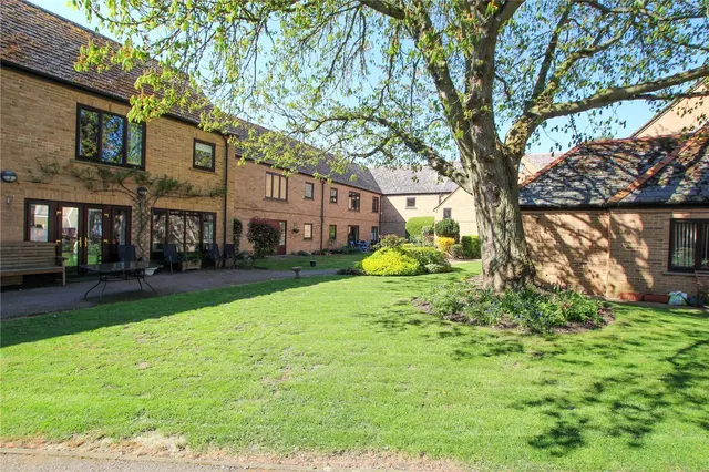 Photo 2 — Windmill Lane, Histon, Cambridge