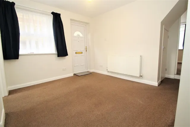 Totteridge Road, High Wycombe, HP13, photo 3