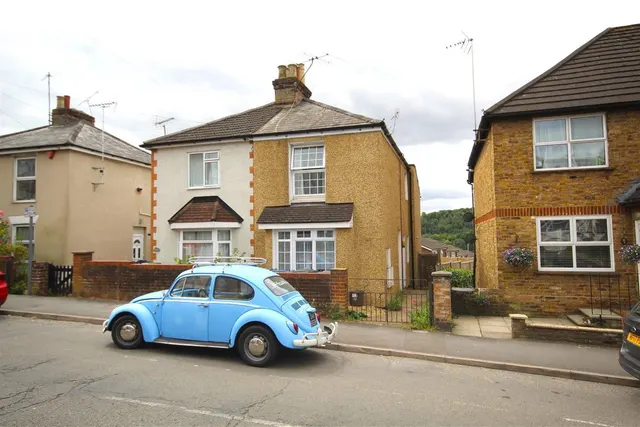 Totteridge Road, High Wycombe, HP13, photo 1