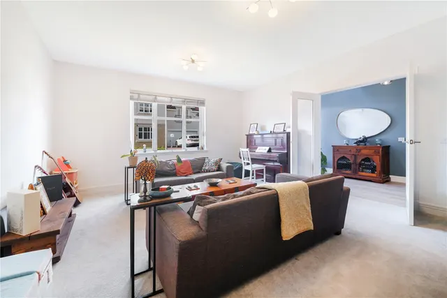Martin Place, Jackton, G75, photo 2