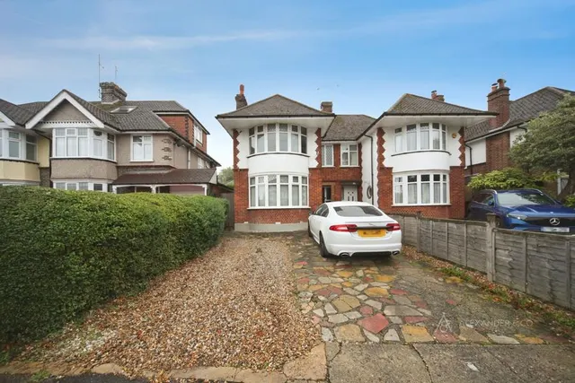 Kingsway, Dunstable, LU5, photo 1