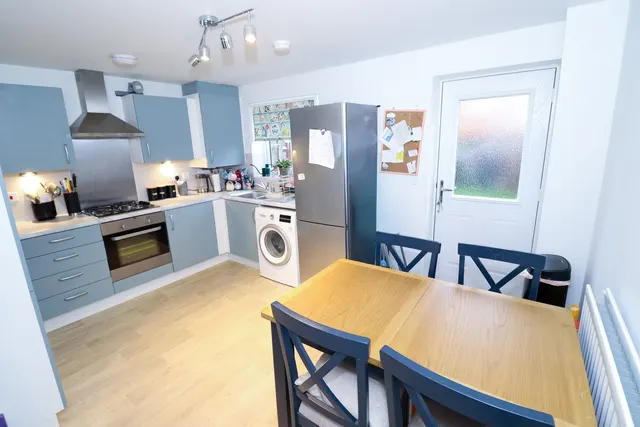 Longhall Road, St. Neots, PE19, photo 3