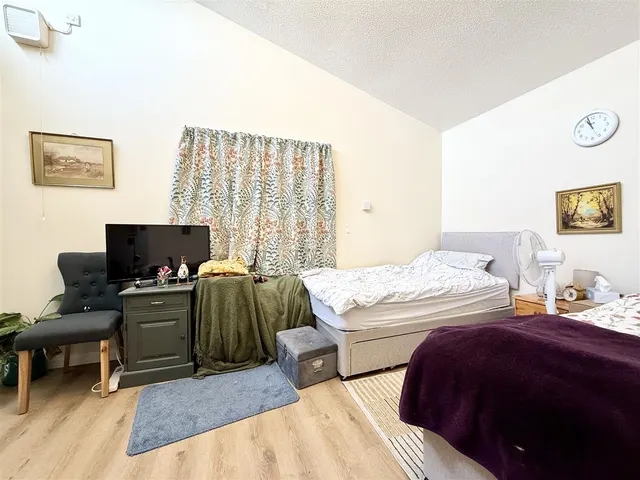 Photo 3 — Harvester Drive, Fareham