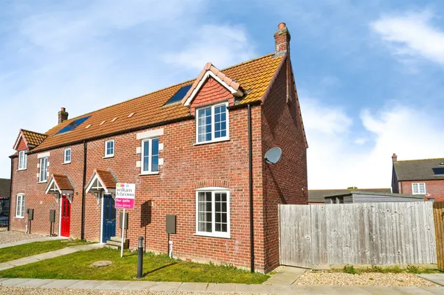 Cheviot Crescent, Coningsby, LINCOLN, photo 1