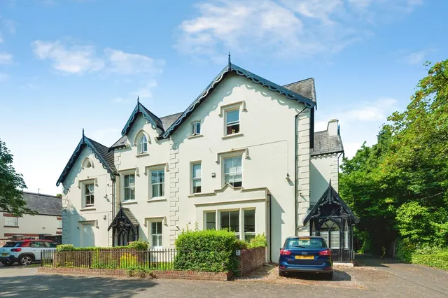 North Mossley Hill Road, Liverpool, L18, photo 1