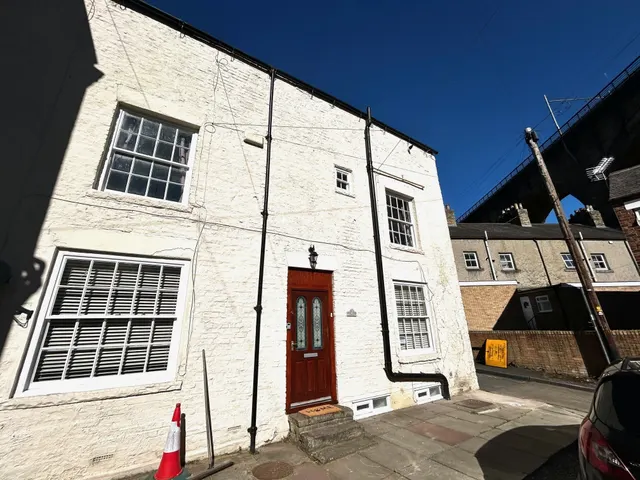 Bees Cottages, Durham City, DH1, photo 1