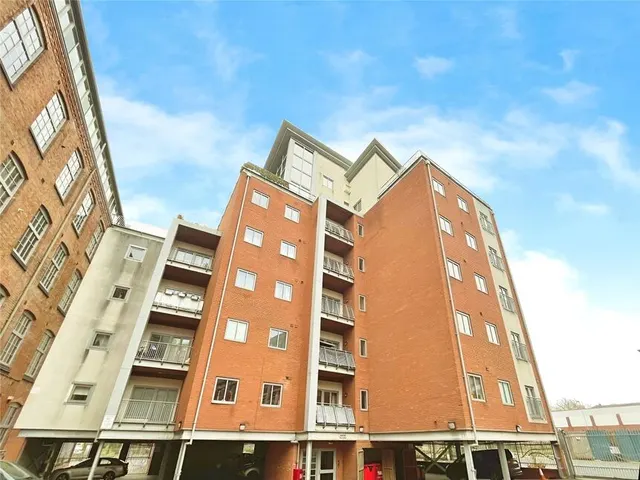 2 bedroom flat — Junior Street, Leicester, Leicestershire, LE1