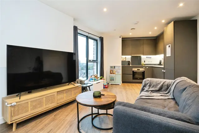 Dipper Drive, London, E3, photo 2