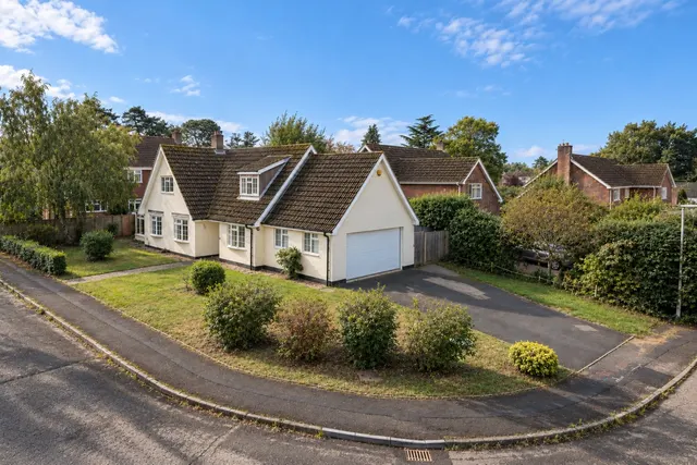 Chilbolton, Stockbridge, SO20, photo 1
