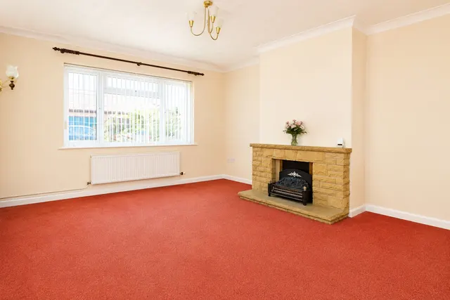 Ermine Drive, Navenby, LN5, photo 2