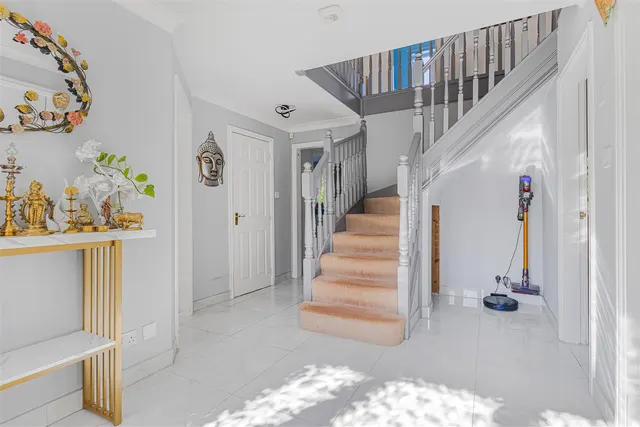 Old Pinewood Way, Papworth Everard, CB23, photo 2