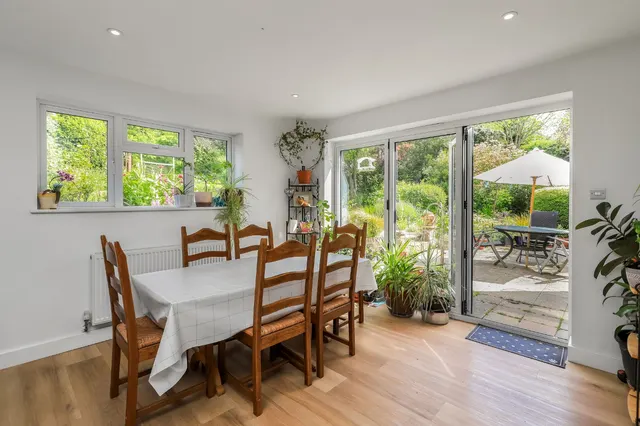 Photo 3 — Balmoral Road, Salisbury, Wiltshire, SP1 3PX