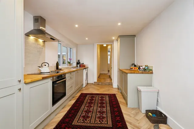 Seaford Road, Eastbourne, BN22, photo 2