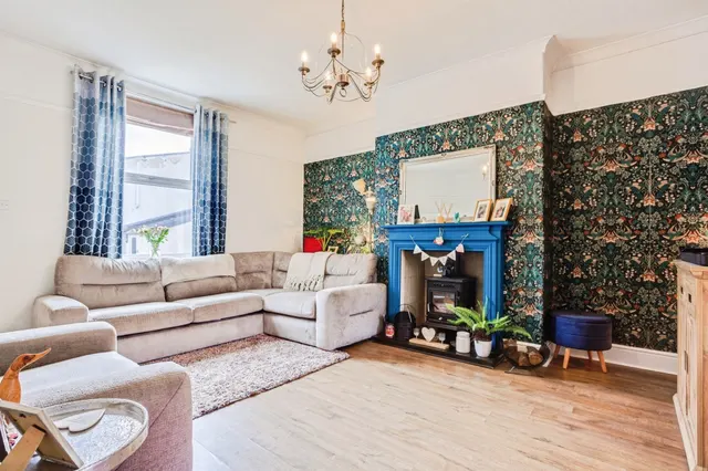 Southfield Lane, Horbury, WF4, photo 2