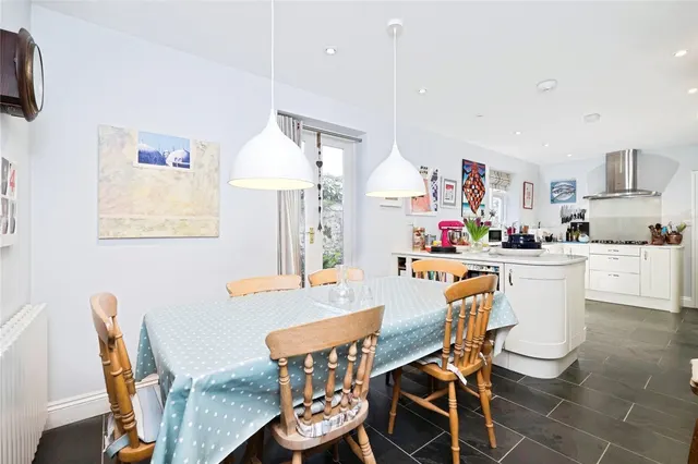 Redinnick Terrace, Penzance, TR18, photo 3