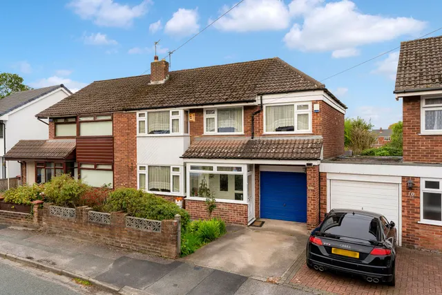 Rawlinson Crescent, Liverpool, L26, photo 1