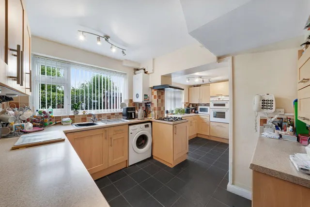 Rawlinson Crescent, Liverpool, L26, photo 3