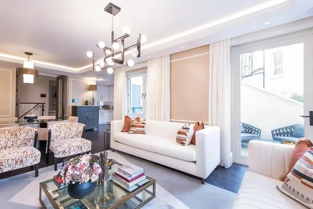 Prince Of Wales Terrace, London, W8, photo 1