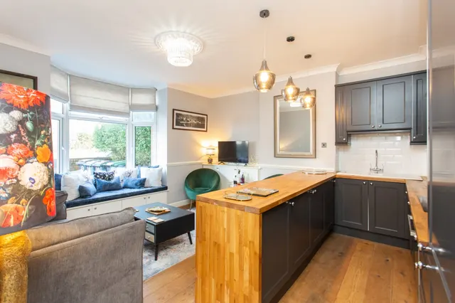 Tankerton Road, Whitstable, CT5, photo 3