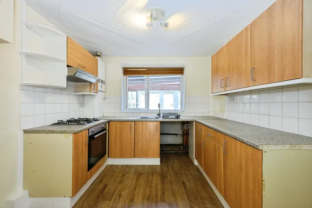 Thornton Road, Carshalton, SM5, photo 1