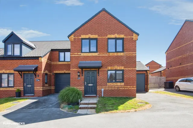 Sunshine Place, Blackhall, TS27, photo 1