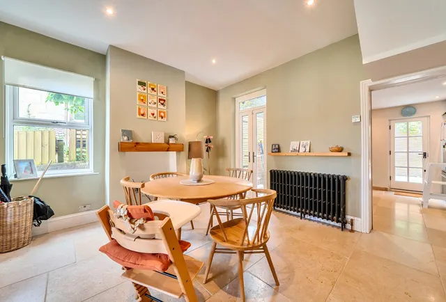 Photo 3 — Park Avenue, Bath, BA2 4QD