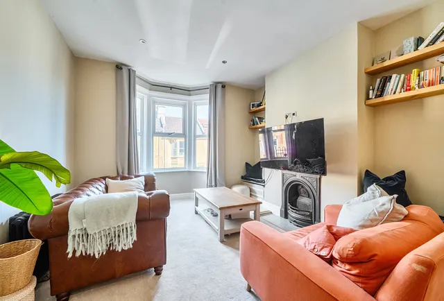 Photo 2 — Park Avenue, Bath, BA2 4QD