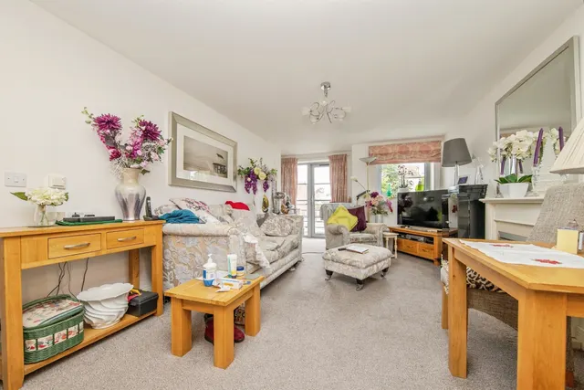 Photo 3 — Carnarvon Road, Clacton-On-Sea