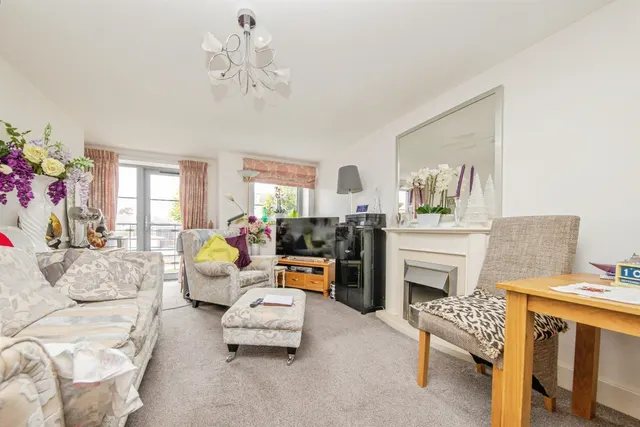 Photo 2 — Carnarvon Road, Clacton-On-Sea