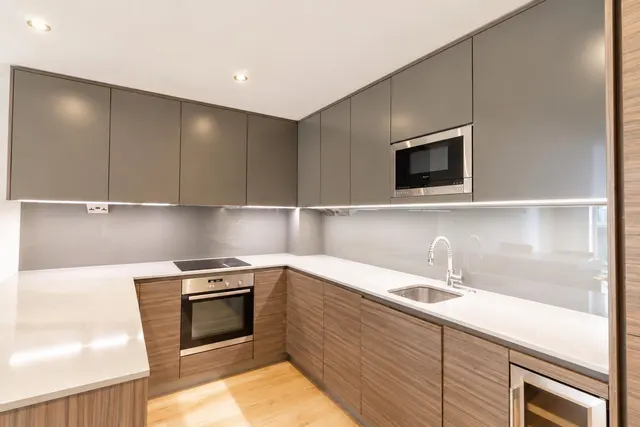 Photo 3 — Empire House, East Drive, NW9, London