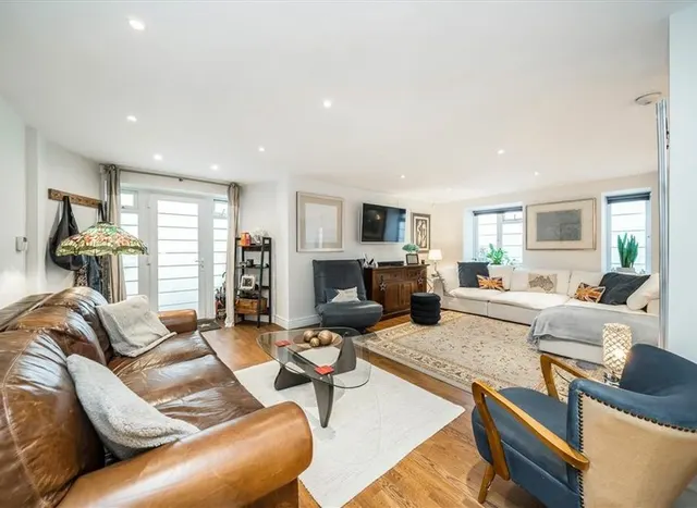 Pembroke Road, South Kensington, W8, photo 1