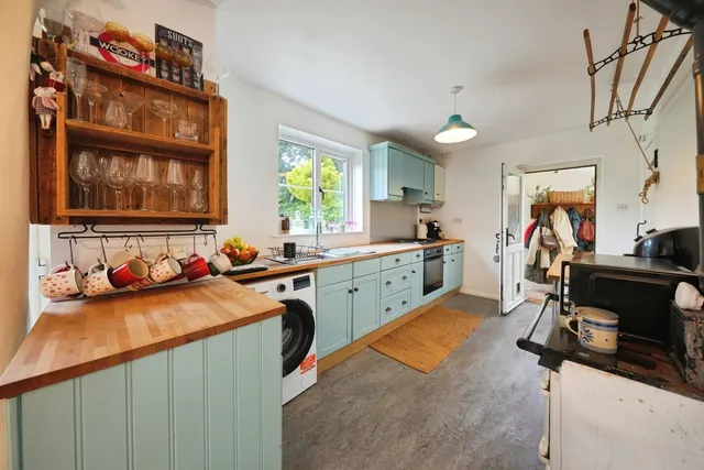 High Street, Wookey, BA5, photo 2