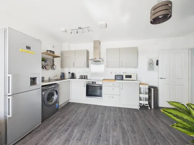 Chessel Drive, Patchway, BS34, photo 3