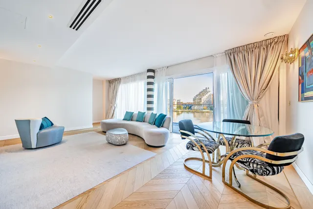 Photo 2 — 14 Riverwalk Apartments, 5 Central Avenue, London