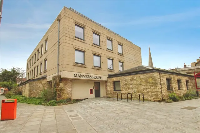Manvers Street, Trowbridge, photo 1
