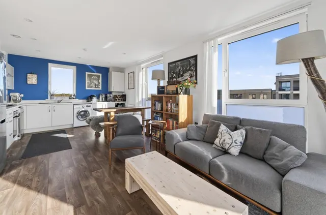 Osprey Drive, Trumpington, CB2, photo 1