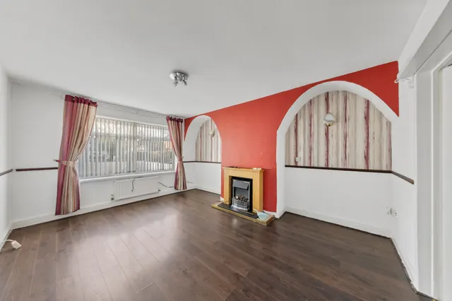 Photo 2 — Summerfield Avenue, Warrington, Warrington, WA5 0HN