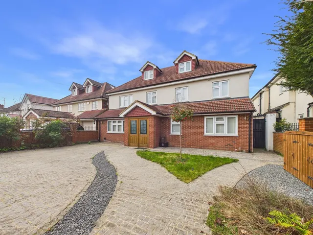 Richings Park, Buckinghamshire, photo 1
