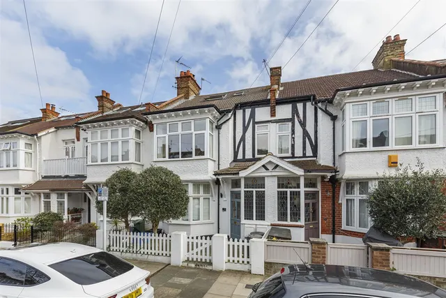 Portman Avenue, East Sheen, SW14, photo 1