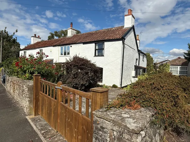Whitesfield Road, Nailsea, BS48, photo 1