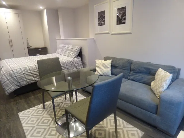 Orleans House, Liverpool, L3, photo 2