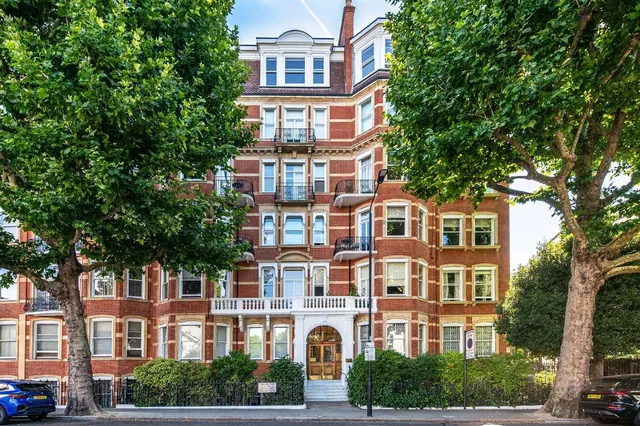 Photo 2 — Sutherland House, Marloes Road, London, W8 5LG